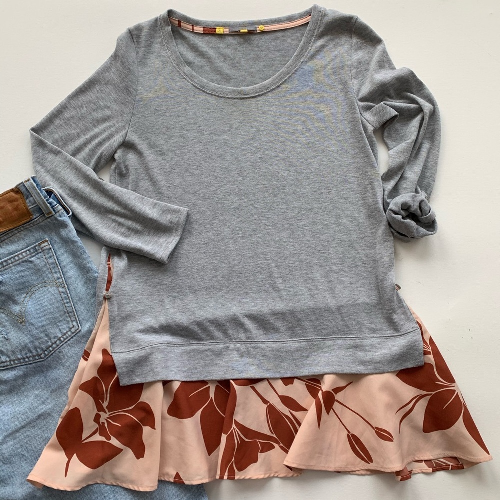 Anthro • Little Yellow Button gray layered tunic S